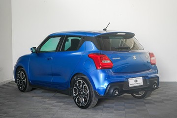 https://vehicle-cdn.autoleague.cloud/17009_11019071_5.jpg