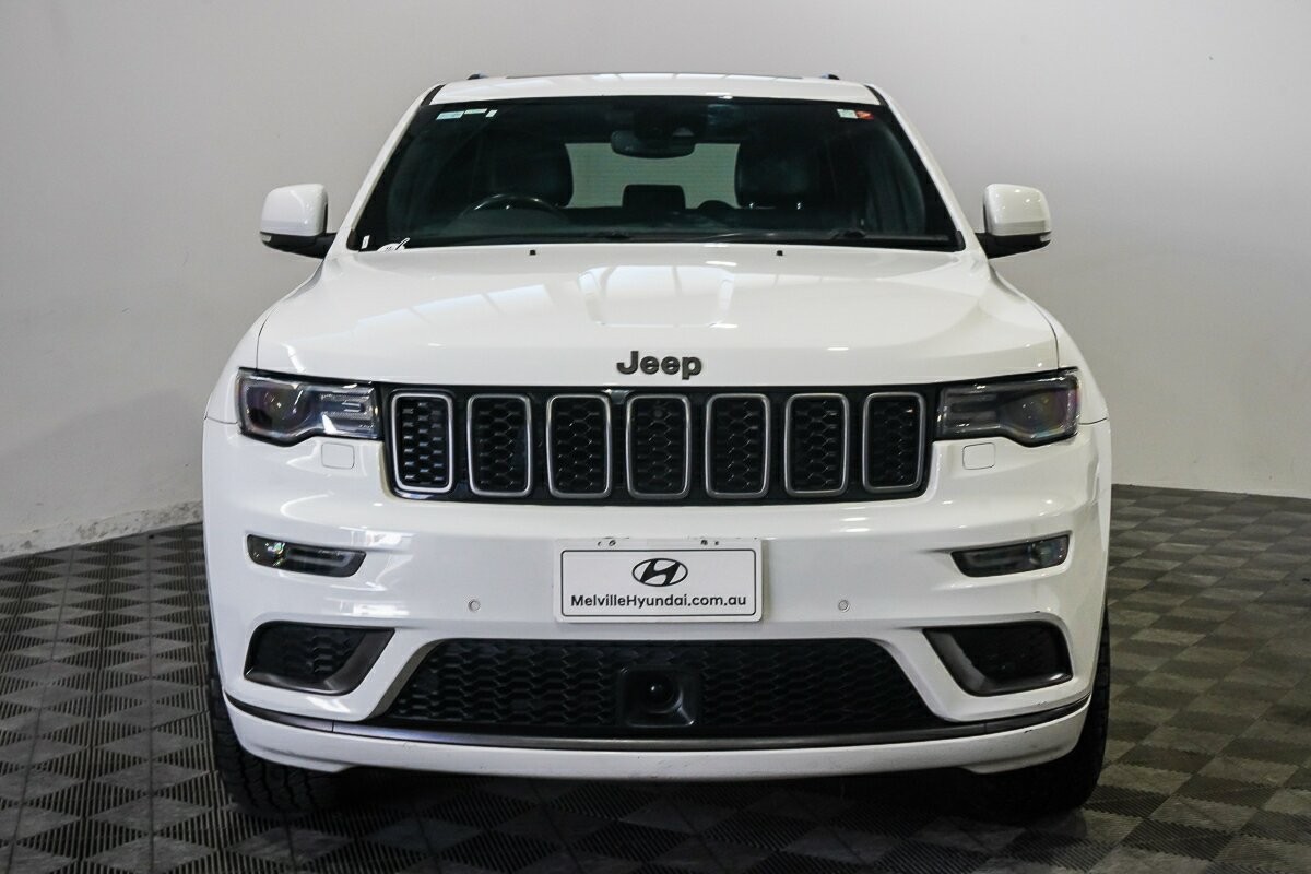 Jeep Grand Cherokee image 3