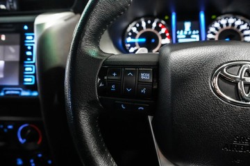 https://vehicle-cdn.autoleague.cloud/17009_11019088_12.jpg