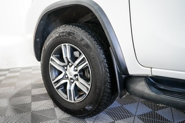 https://vehicle-cdn.autoleague.cloud/17009_11019088_6.jpg