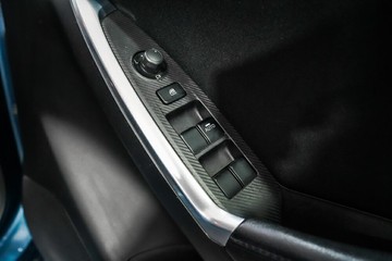 https://vehicle-cdn.autoleague.cloud/17009_11019089_18.jpg