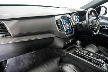 https://vehicle-cdn.autoleague.cloud/17009_11019097_11.jpg