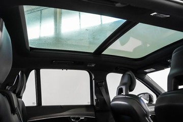 https://vehicle-cdn.autoleague.cloud/17009_11019097_19.jpg