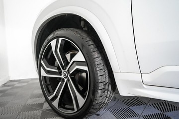 https://vehicle-cdn.autoleague.cloud/17009_11019097_6.jpg