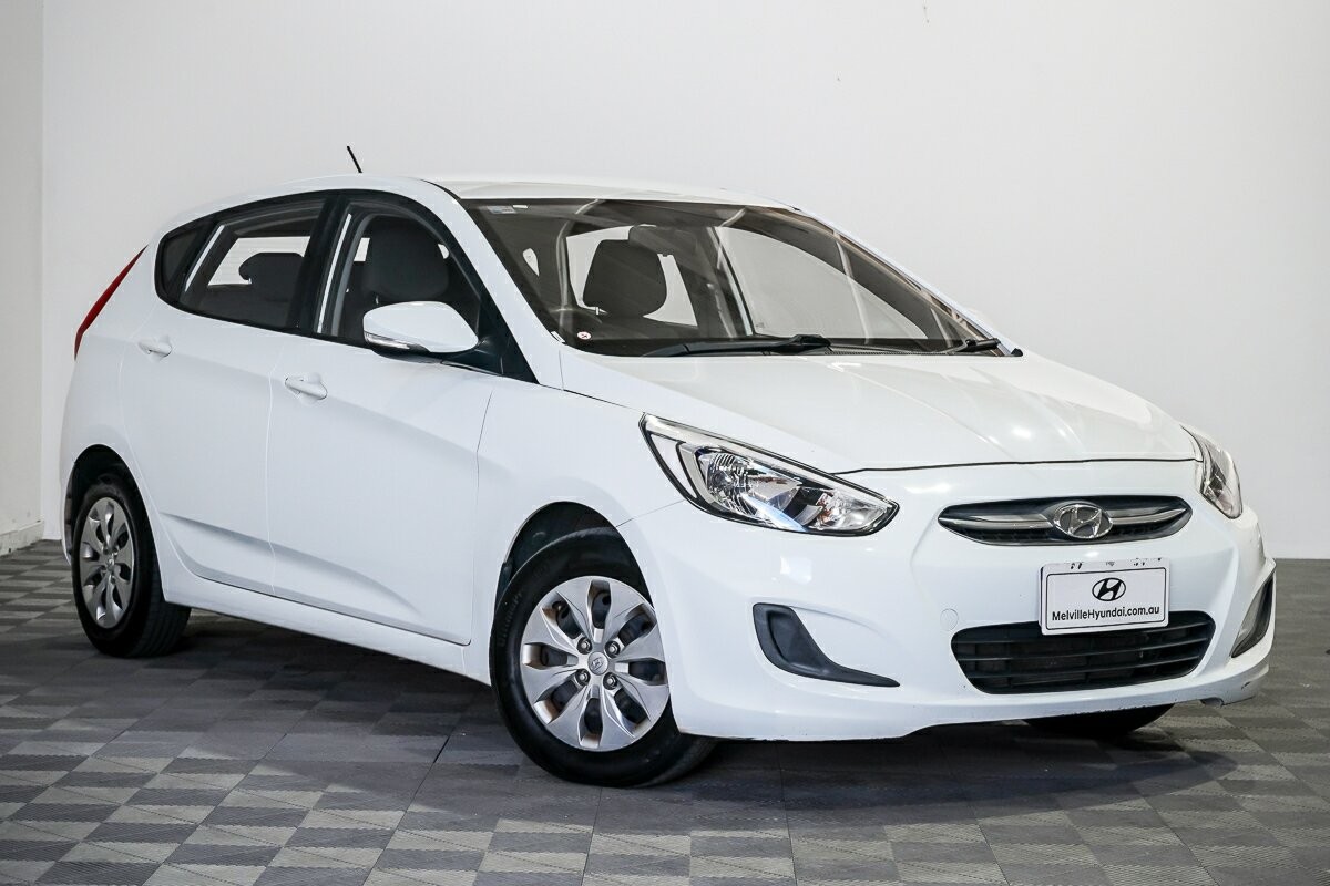 Hyundai Accent image 1