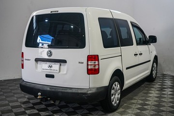 https://vehicle-cdn.autoleague.cloud/17009_11019099_6.jpg