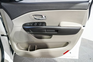 https://vehicle-cdn.autoleague.cloud/17009_11019100_10.jpg