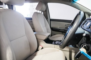 https://vehicle-cdn.autoleague.cloud/17009_11019100_12.jpg