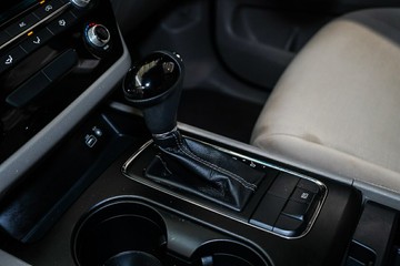 https://vehicle-cdn.autoleague.cloud/17009_11019100_20.jpg