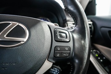https://vehicle-cdn.autoleague.cloud/17009_11019111_15.jpg