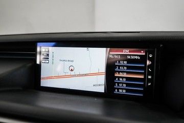 https://vehicle-cdn.autoleague.cloud/17009_11019111_18.jpg