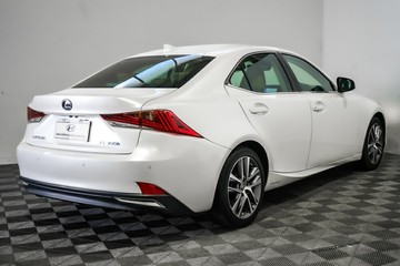 https://vehicle-cdn.autoleague.cloud/17009_11019111_6.jpg