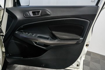 https://vehicle-cdn.autoleague.cloud/17009_11019113_10.jpg