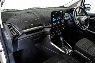 https://vehicle-cdn.autoleague.cloud/17009_11019113_18.jpg