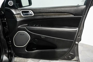 https://vehicle-cdn.autoleague.cloud/17009_11019119_10.jpg
