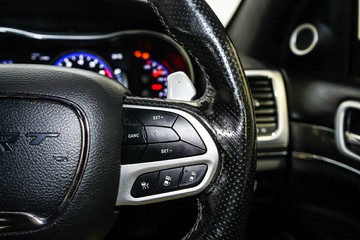 https://vehicle-cdn.autoleague.cloud/17009_11019119_13.jpg
