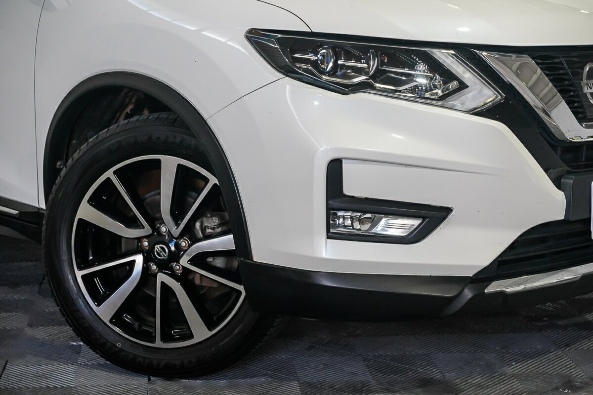 Nissan X-trail image 2