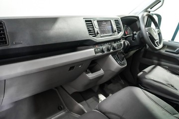https://vehicle-cdn.autoleague.cloud/17009_11019133_11.jpg