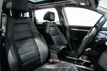https://vehicle-cdn.autoleague.cloud/17009_11019134_18.jpg