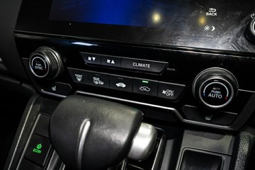 https://vehicle-cdn.autoleague.cloud/17009_11019134_24.jpg