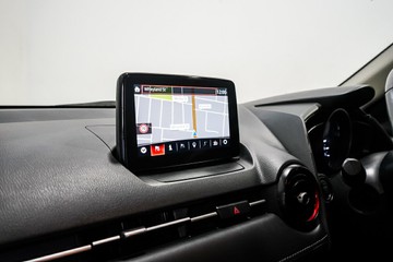 https://vehicle-cdn.autoleague.cloud/17009_11019135_20.jpg