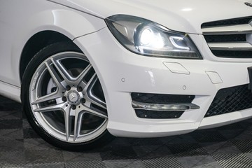 https://vehicle-cdn.autoleague.cloud/17009_11019142_2.jpg