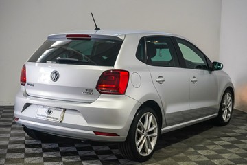 https://vehicle-cdn.autoleague.cloud/17009_11019146_6.jpg