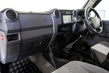 https://vehicle-cdn.autoleague.cloud/17009_11019154_20.jpg
