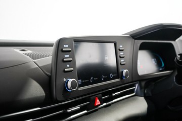 https://vehicle-cdn.autoleague.cloud/17009_11019157_20.jpg