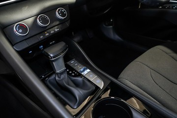 https://vehicle-cdn.autoleague.cloud/17009_11019157_21.jpg