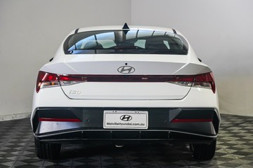 https://vehicle-cdn.autoleague.cloud/17009_11019157_7.jpg