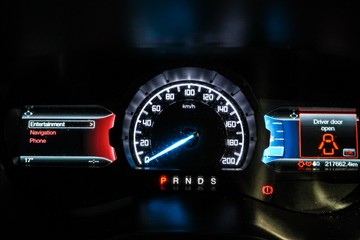 https://vehicle-cdn.autoleague.cloud/17009_11019158_16.jpg