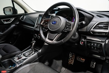https://vehicle-cdn.autoleague.cloud/17009_11019160_18.jpg