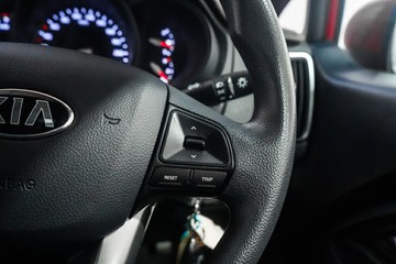 https://vehicle-cdn.autoleague.cloud/17009_11019166_13.jpg