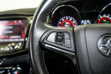 https://vehicle-cdn.autoleague.cloud/17009_11019172_14.jpg