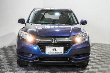https://vehicle-cdn.autoleague.cloud/17009_11019176_3.jpg