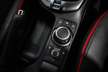 https://vehicle-cdn.autoleague.cloud/17009_11019182_16.jpg