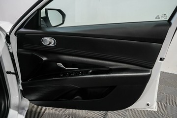 https://vehicle-cdn.autoleague.cloud/17009_11019186_11.jpg