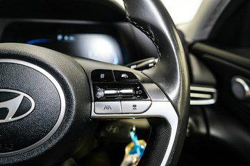 https://vehicle-cdn.autoleague.cloud/17009_11019186_15.jpg