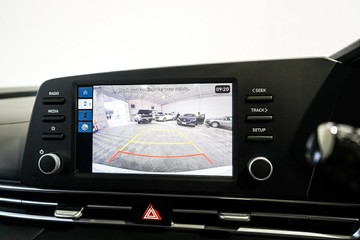 https://vehicle-cdn.autoleague.cloud/17009_11019186_17.jpg