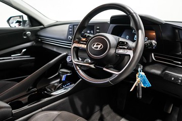 https://vehicle-cdn.autoleague.cloud/17009_11019186_18.jpg