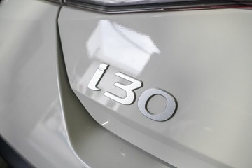 https://vehicle-cdn.autoleague.cloud/17009_11019186_9.jpg