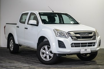 https://vehicle-cdn.autoleague.cloud/17009_11019189_1.jpg