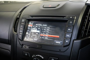 https://vehicle-cdn.autoleague.cloud/17009_11019189_18.jpg