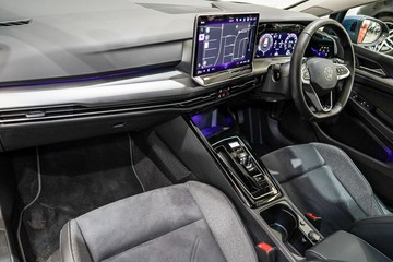 https://vehicle-cdn.autoleague.cloud/17009_11019193_10.jpg