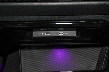 https://vehicle-cdn.autoleague.cloud/17009_11019193_24.jpg
