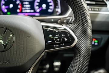 https://vehicle-cdn.autoleague.cloud/17009_11019198_17.jpg