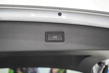 https://vehicle-cdn.autoleague.cloud/17009_11019198_27.jpg