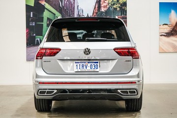 https://vehicle-cdn.autoleague.cloud/17009_11019198_6.jpg