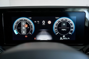 https://vehicle-cdn.autoleague.cloud/17009_11019200_23.jpg